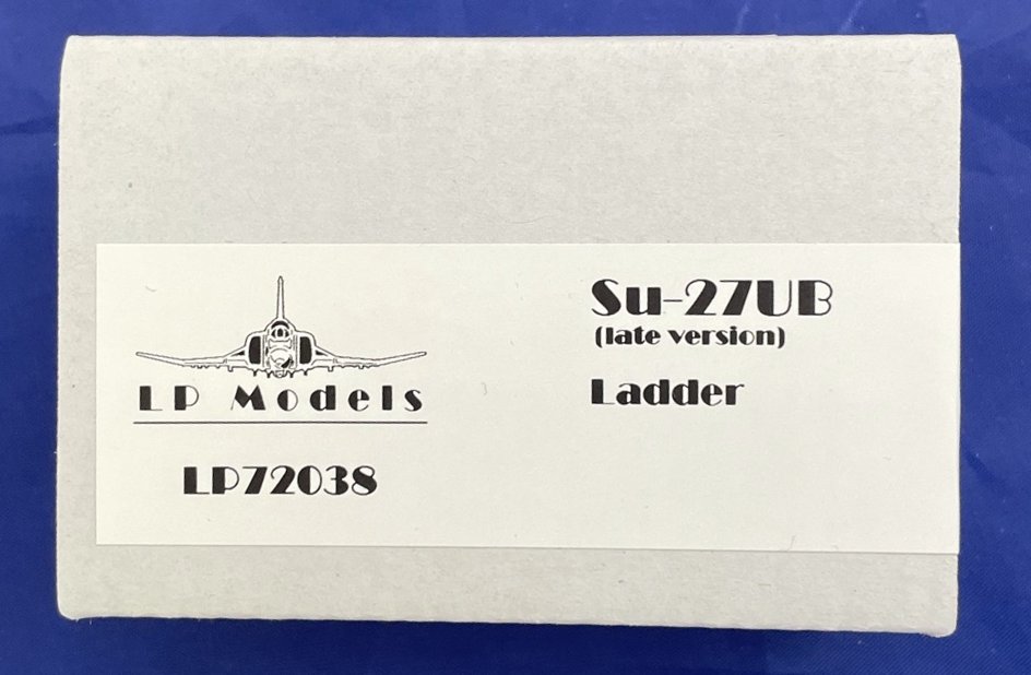 1/72 Su-27UB Ladder (late)