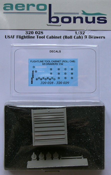 1/32 USAF Flightline toll cabinet - 9 drawers