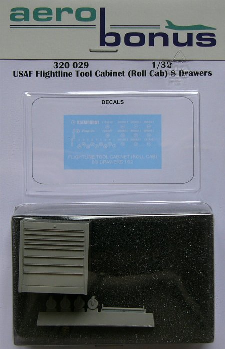 1/32 USAF Flightline toll cabinet - 8 drawers