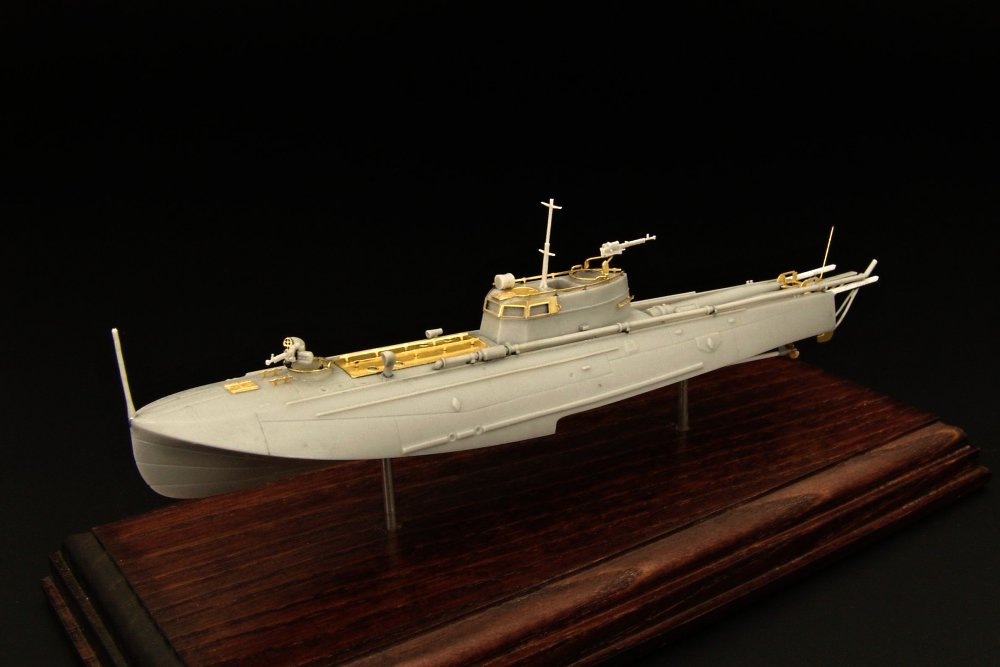 1/144 Tupolev G-5 mod.XIII (Soviet torpedo boat)