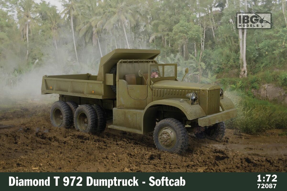 1/72 Diamond T972 Dumptruck Softcab