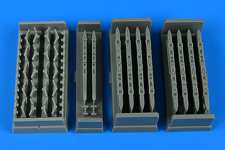 1/48 Su-25 Frogfoot wing pylons - early (ZVE)