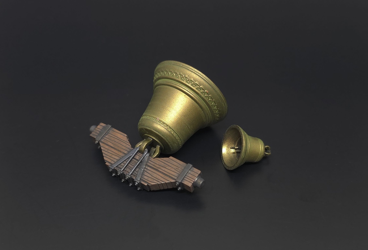 1/35 Old church bell (resin set)