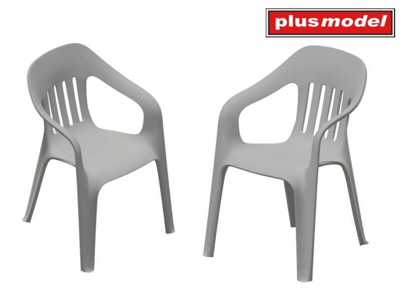 1/35 Plastic chairs (4 pcs.)