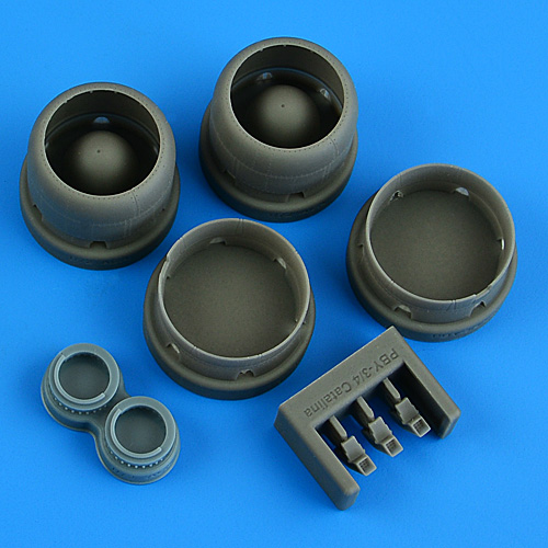 1/72 PBY-3/4 Catalina correct cowl.closed flaps